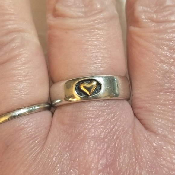 Vintage Jewelry - VTG 14kt 925 NAVAJO Waldeck Johnson Heart Band Ring